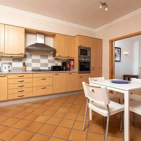 Sun And Waves Retreat, Del Rey A4 Apartament *