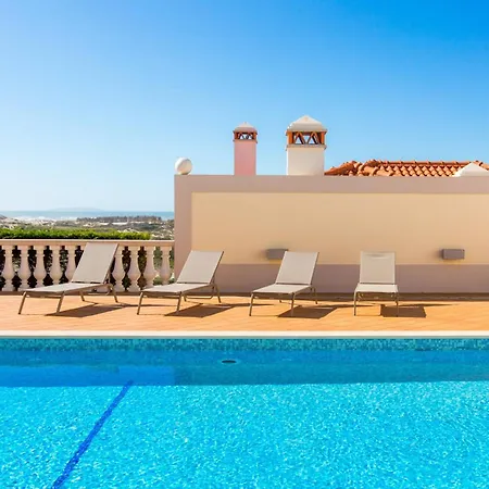 Sun And Waves Retreat, Del Rey A4 Apartament *
